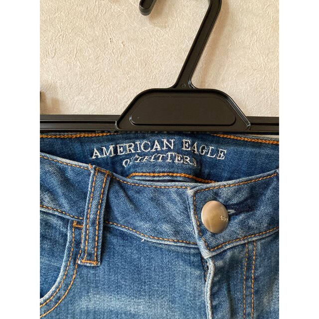 American Eagle(アメリカンイーグル)のスキニー レディースのパンツ(デニム/ジーンズ)の商品写真