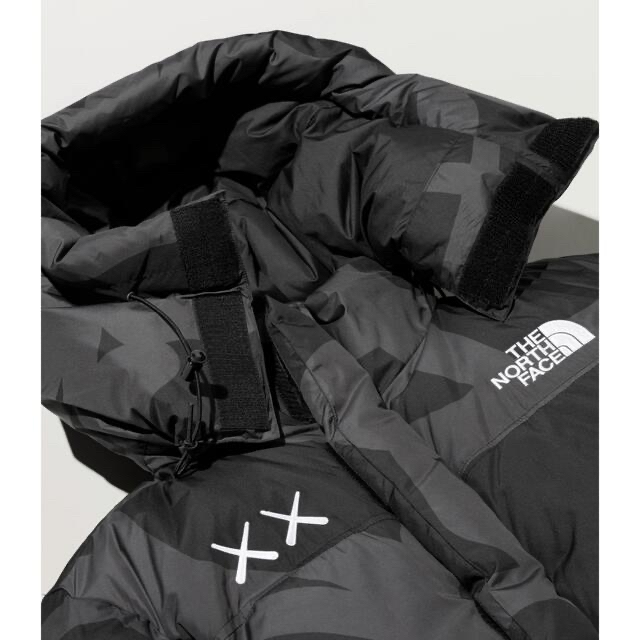 THE NORTH FACE - The North Face Kaws ヒマラヤンパーカーS THE NORTH FACE - The North Face Kaws ヒマラヤンパーカーS