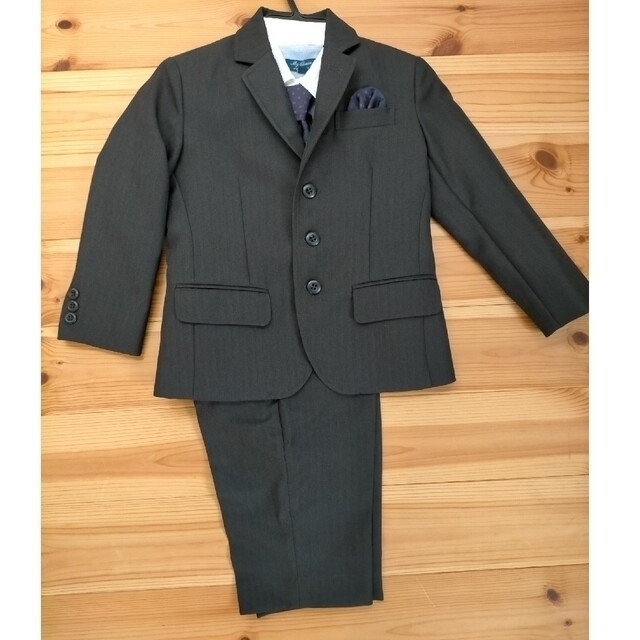 motherways(マザウェイズ)のフォーマルスーツセット　キッズ110 キッズ/ベビー/マタニティのキッズ服男の子用(90cm~)(ドレス/フォーマル)の商品写真