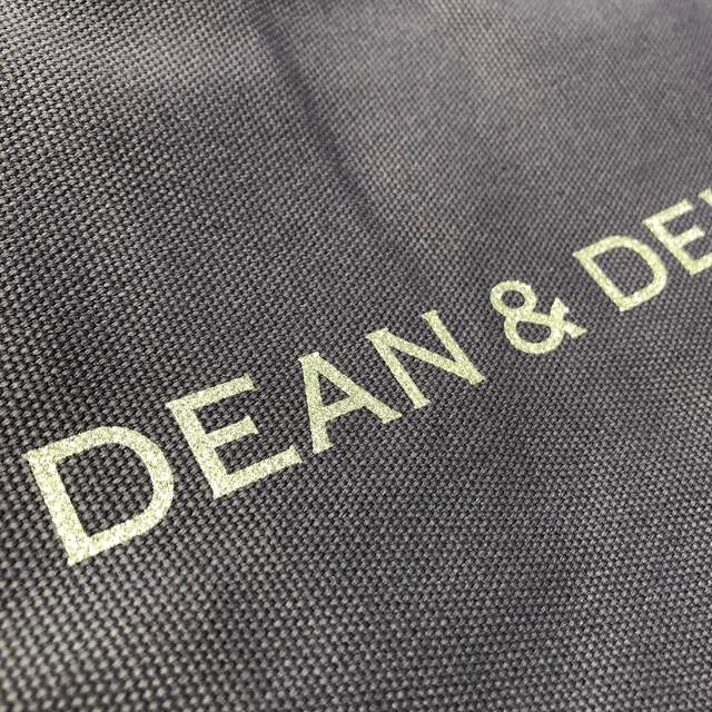 DEAN & DELUCA(ディーンアンドデルーカ)のDEAN&DELUCA   ディーン&デルーカ　チャリティートートバッグ　S レディースのバッグ(トートバッグ)の商品写真