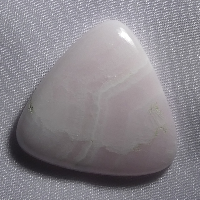 ⭐️新商品⭐️ ピンクアラゴナイト 天然石 ルース  素材 マクラメ 1029 ハンドメイドの素材/材料(各種パーツ)の商品写真