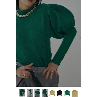 アメリヴィンテージ(Ameri VINTAGE)のSHRINK PUFF SLEEVE KNIT TOP BLACK(ニット/セーター)