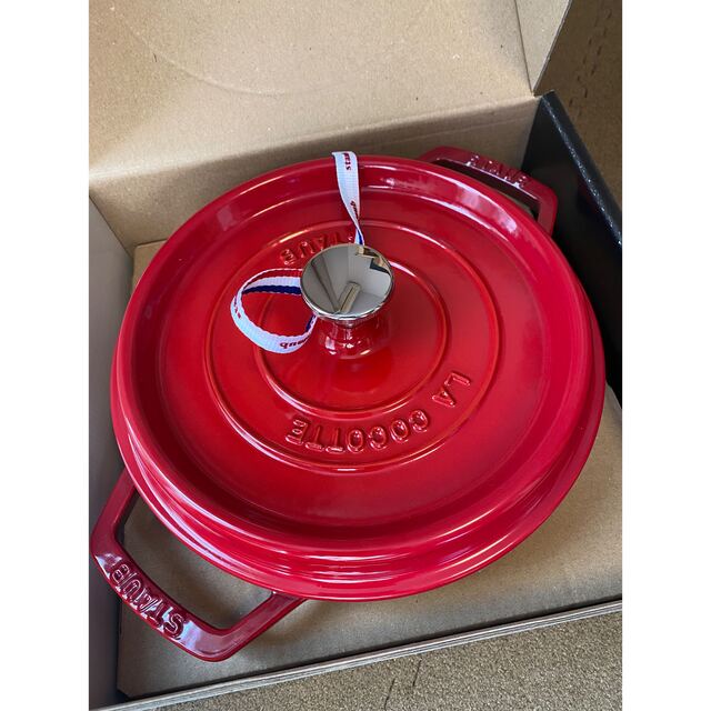 STAUB - ストウブ ピコ ココット ラウンド チェリー 22cmの通販 by し