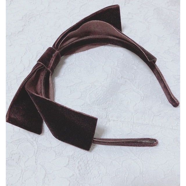 Ank Rouge(アンクルージュ)のアンクルージュ リボン ベロア カチューシャ ブラウン レディースのヘアアクセサリー(カチューシャ)の商品写真