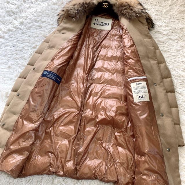 最高級】HERNO カシミヤシルク ロングダウンコート ラクーンファー 42
