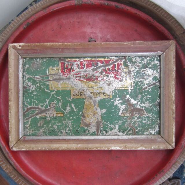 インド　古いブリキの看板　額装　シガレット　アンティーク　Cigarettes