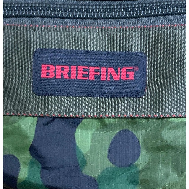 BRIEFING(ブリーフィング)のbriefingブリーフィングボディーバッグポーチ　美品 メンズのバッグ(ボディーバッグ)の商品写真
