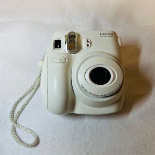 フジフイルム(富士フイルム)の★FUJI FILM INSTAX MINI7S ホワイト★(フィルムカメラ)