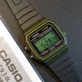 カシオ(CASIO)の【新品】カシオ チープカシオ デジタル　腕時計  カスタム グリーン(腕時計(デジタル))