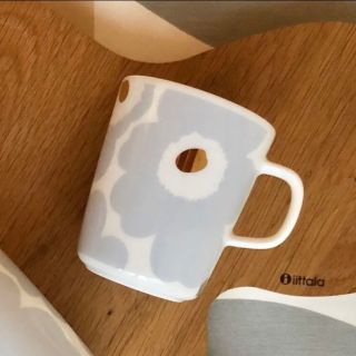 マリメッコ(marimekko)の新品 marimekko UNIKKO ウニッコ マグカップ アイシーグレー(食器)