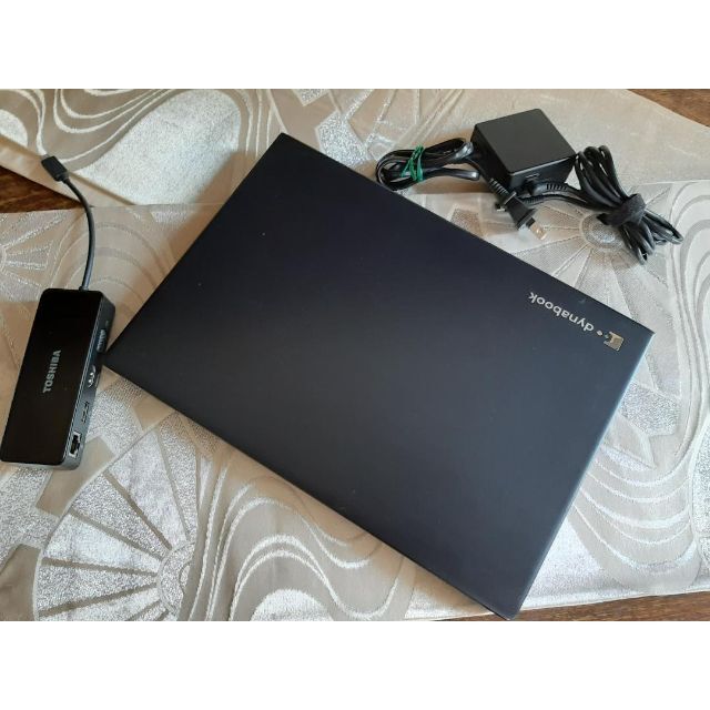 東芝 Dynabook U63/H i7-7500U 8GB 256GB