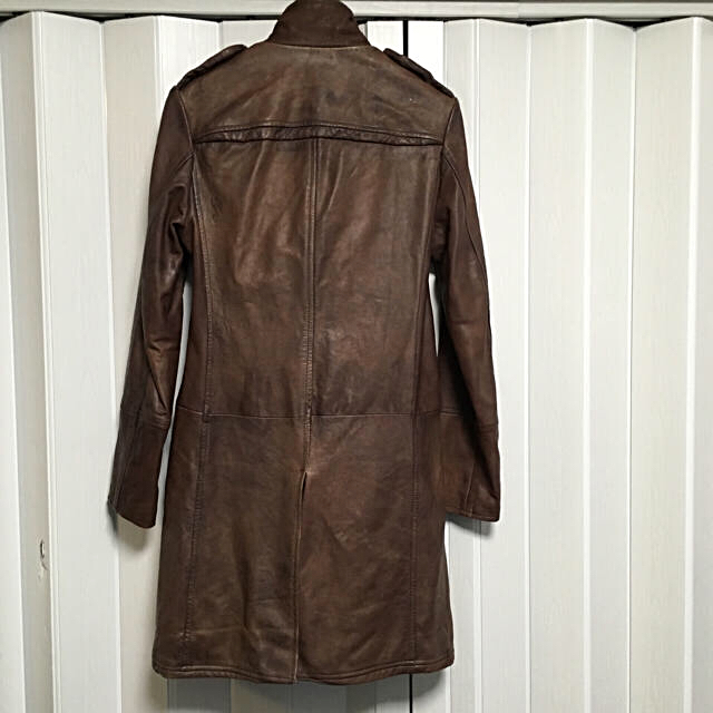 SHELLAC(シェラック)のSHELLAC シェラック 牛革 レザー ロングコート ブラウン メンズのジャケット/アウター(トレンチコート)の商品写真