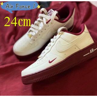 ナイキ(NIKE)の【新品】24㎝　NIKE WMNS AIR FORCE 1 '07 40th (スニーカー)