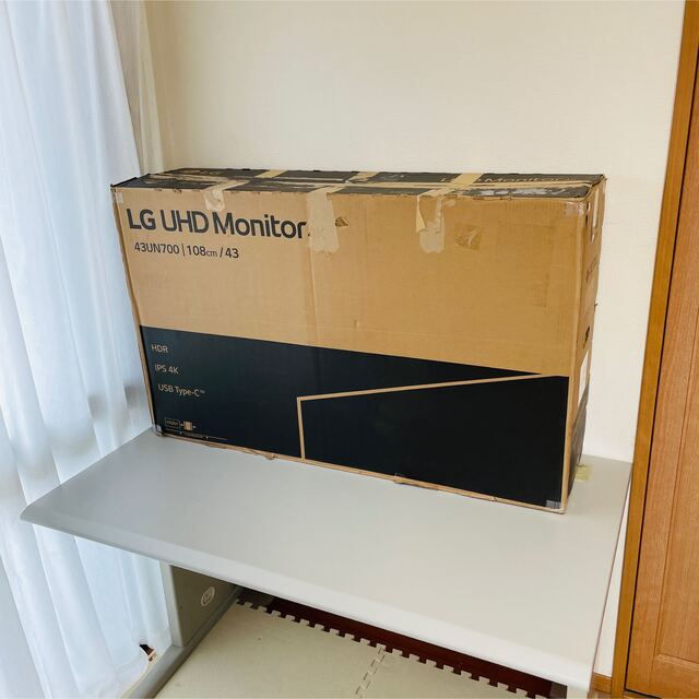 LG 43UN700-b 43インチ4kモニター