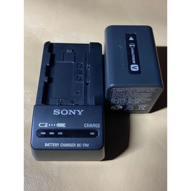 SONY(ソニー)のSONY HDR-CX680(W) 2017/10購入　使用時間1時間未満　美品 スマホ/家電/カメラのカメラ(ビデオカメラ)の商品写真