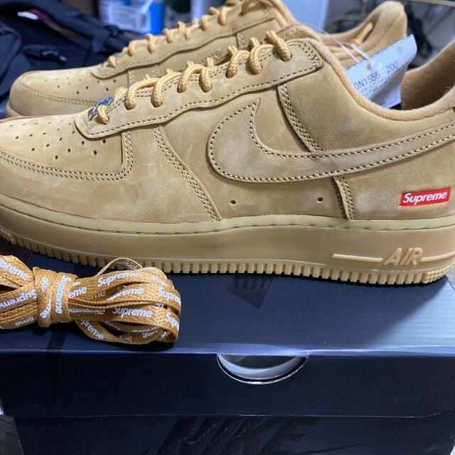 Supreme(シュプリーム)のSupreme × Nike Air Force 1 Low wheat 27 メンズの靴/シューズ(スニーカー)の商品写真