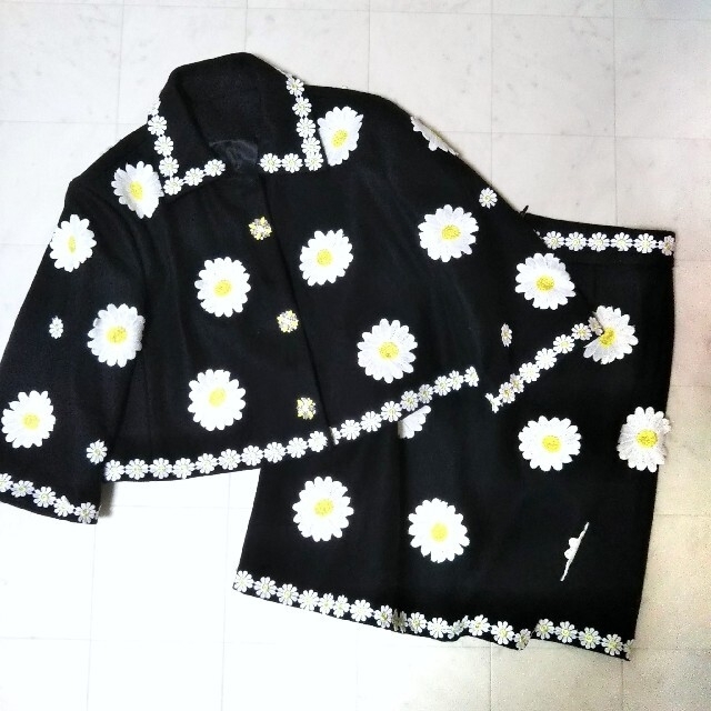美品 フラワー 刺繍 セットアップ スーツ 花柄 XL ジャケット スカート