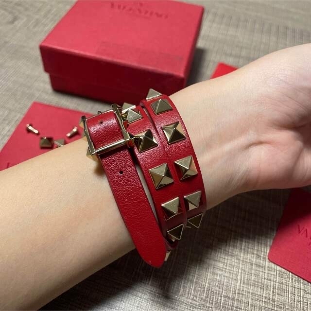 【値下げ】VALENTINO ロックスタッズブレスレット