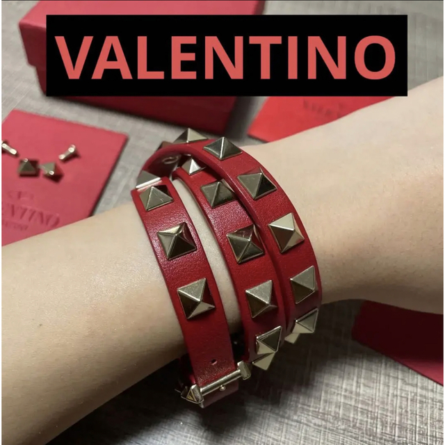 【値下げ】VALENTINO ロックスタッズブレスレット | フリマアプリ ラクマ