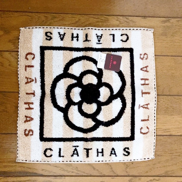 CLATHAS(クレイサス)の新品未使用☆手触り良し☆CLATHASハンドタオル レディースのファッション小物(ハンカチ)の商品写真