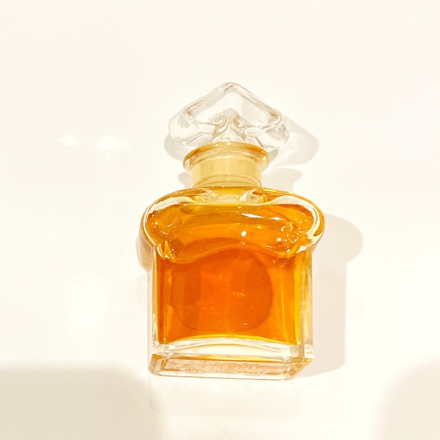 希少 ゲラン ミツコ GUERLAIN MITSOUKO 7.5ml パルファム コスメ/美容の香水(香水(女性用))の商品写真