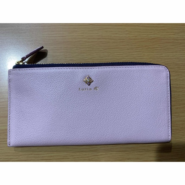 美品】Luria4℃ L字長財布 薄マチ レディース ファッション小物