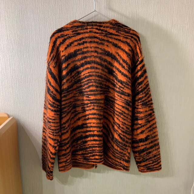 Supreme(シュプリーム)のSupreme Brushed Mohair Cardigan tiger メンズのトップス(カーディガン)の商品写真