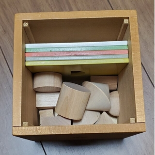 【専用出品】カッティングボックス&カラーボール&ネフ木箱(積み木/ブロック)