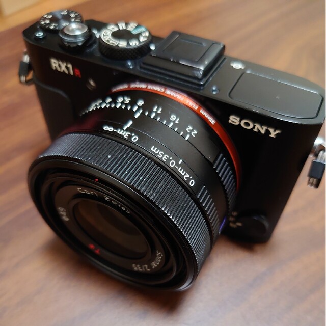 SONY Cyber−Shot RX DSC-RX1R