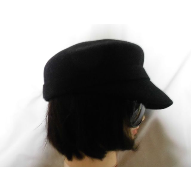 B0010_黒フェルト風ワークハット風帽子 エンタメ/ホビーのコスプレ(小道具)の商品写真