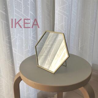 イケア(IKEA)の【新品】IKEA イケア ミラー ゴールド 17×20cm（ラスビーン）(卓上ミラー)