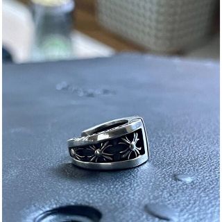 クロムハーツ(Chrome Hearts)のクロムハーツ ピアス メンズ ナロー V バンド ピアス 左耳用 SV925 (ピアス(片耳用))