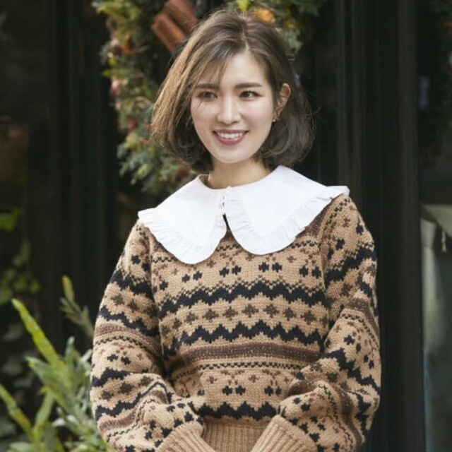 SEVENTEN☆川人美帆さん☆カットジャガードスリーブニット
