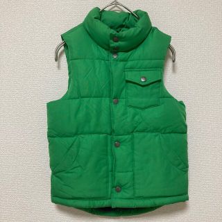 ギャップキッズ(GAP Kids)のGap Kids 子供服 110cm ベスト 緑 シンプル カジュアルコーデ(ジャケット/上着)