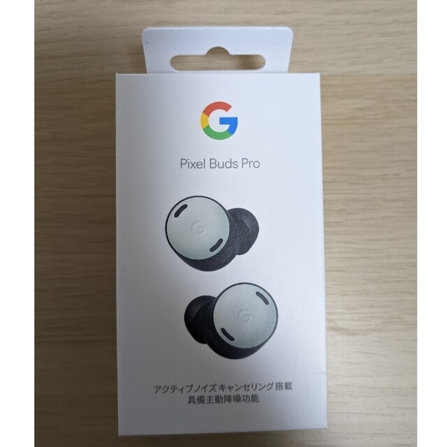 Google(グーグル)のGoogle Pixel Buds Pro fog スマホ/家電/カメラのオーディオ機器(ヘッドフォン/イヤフォン)の商品写真
