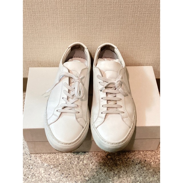 COMMON PROJECTS(コモンプロジェクト)のcommon projects コモンプロジェクト　サイズ37 レディースの靴/シューズ(スニーカー)の商品写真