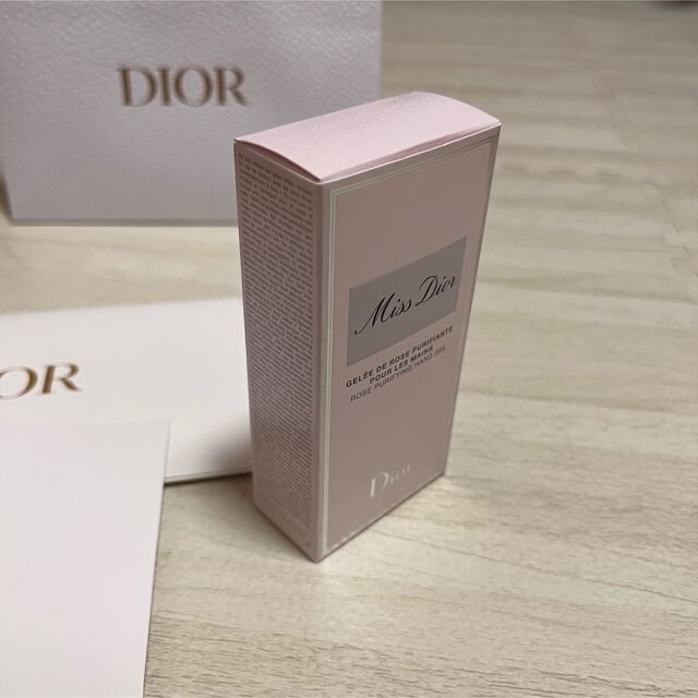 Dior(ディオール)の【新品】ミスディオール ハンドジェル ギフト インテリア/住まい/日用品のキッチン/食器(アルコールグッズ)の商品写真