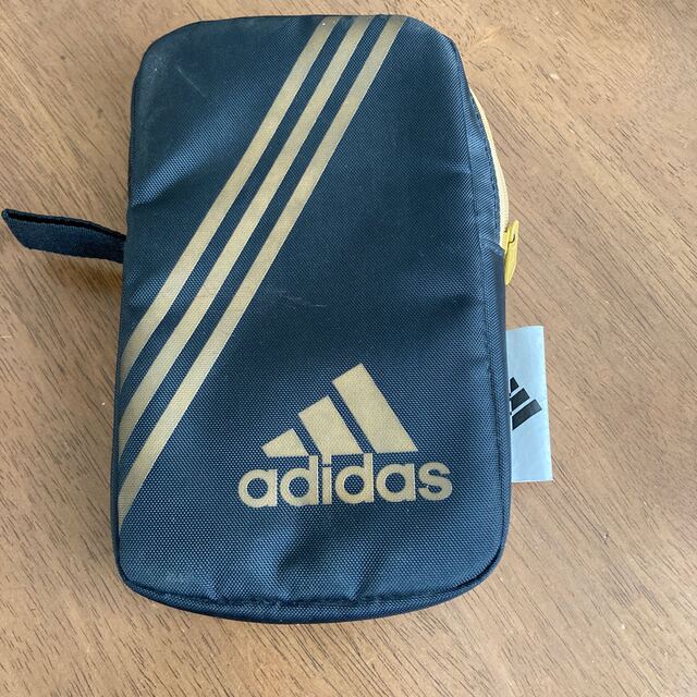 adidas(アディダス)のadidasカバー　彫刻刀 インテリア/住まい/日用品の文房具(その他)の商品写真