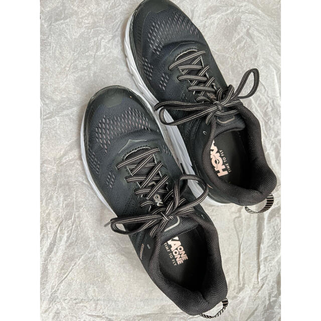 HOKA ONE ONE(ホカオネオネ)のHOKAONEONE  CLIFTON6 23.5cm レディースの靴/シューズ(スニーカー)の商品写真