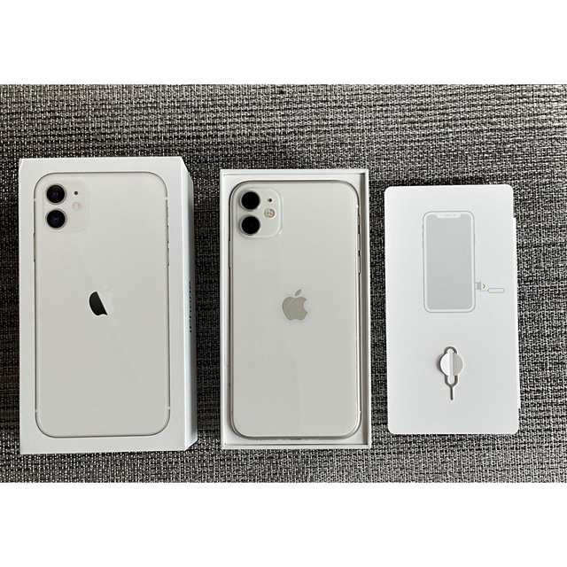 iPhone 11 64GB Simフリー　ホワイト