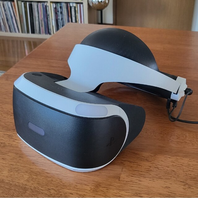 PlayStation VR、モーションコントローラー2本、ゲーム4本おまけ付き