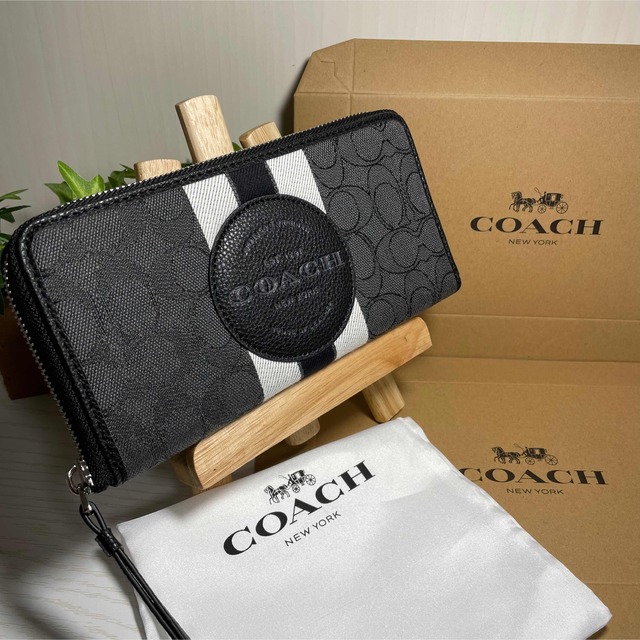 タイムセール中 1点限り 【新品】COACH コーチ ラウンドファスナー長