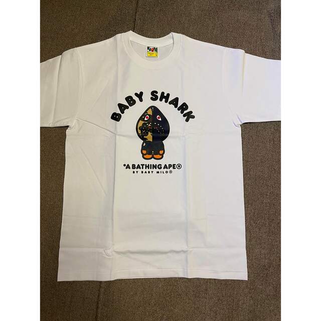 メンズA BATHING APE SHARK Tシャツ