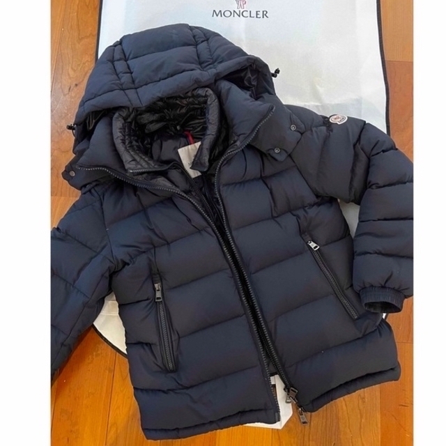 激安通販 MONCLER - 12月末まで出品 早い者勝ち☆モンクレール ブリク