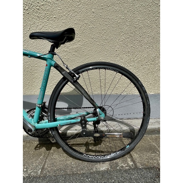 引き取り限定Bianchiビアンキ カメレオンテ4 /フラットバー