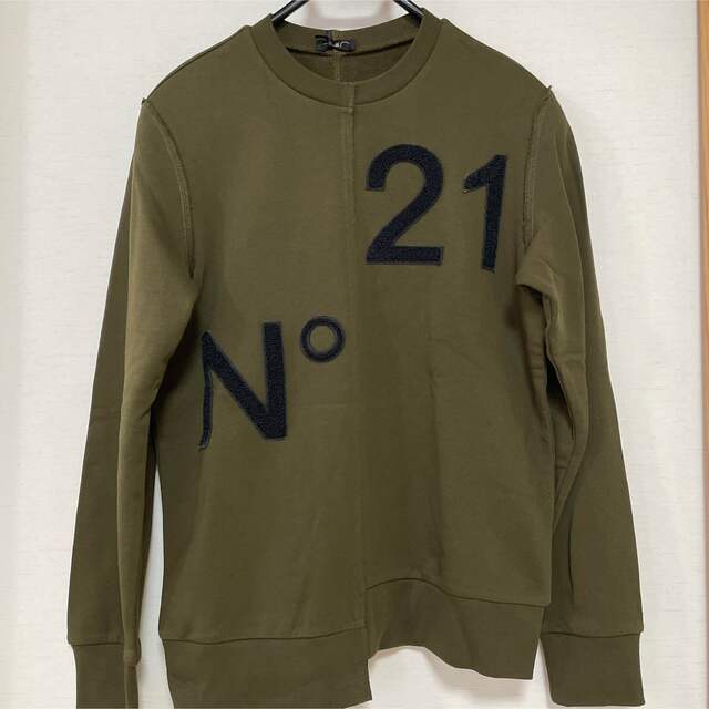 新品 n21 ヌメロ ヴェントゥーノ 長袖 カーキ 秋冬 スウェット
