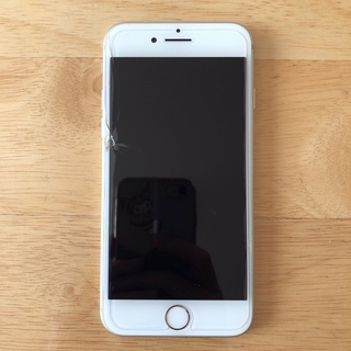 アイフォーン(iPhone)の【スミカズ様専用】iPhone8 64GB シルバー SIMフリー(スマートフォン本体)