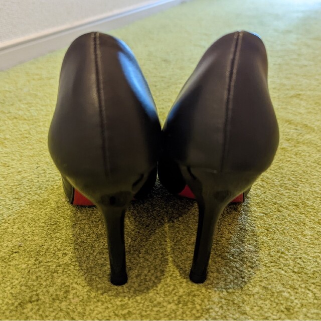走れるパンプス 9cmヒール 黒 スムース レッドソール 赤ソール 23.5 レディースの靴/シューズ(ハイヒール/パンプス)の商品写真