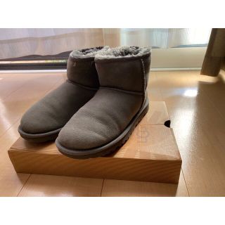 アグ(UGG)のUGG クラシック　ミニ　グレー　ショート　アグ(ブーツ)