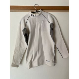 UNDER ARMOUR - アンダーアーマー コールドギア メタル MD M 白